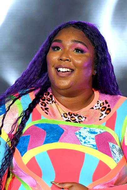 Lizzo's Hair And Makeup: Best Beauty Looks From The Pop Icon | Glamour UK