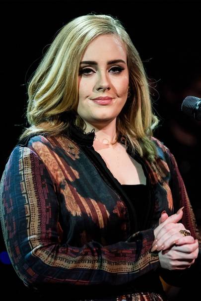 Adele No Longer Smokes Adele Interview 2015 Glamour Uk
