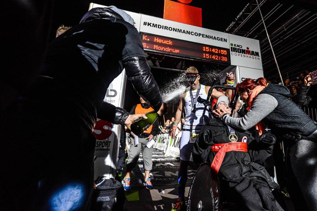 Heroes & Douchebags of the Week Beyonce, LeAnn Rimes & more Glamour UK