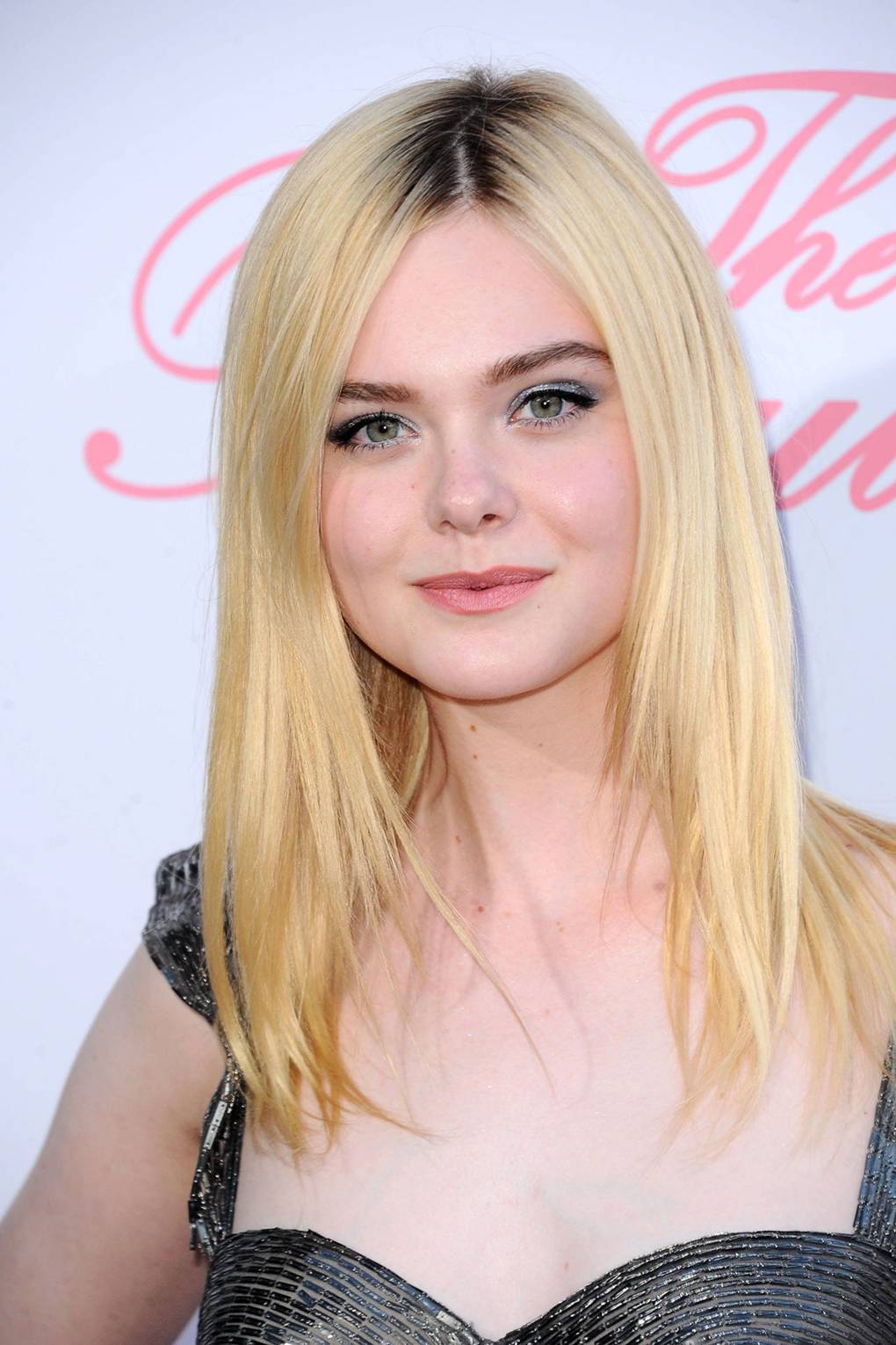 Elle Fanning Brunette Hair Pictures Glamour Uk 