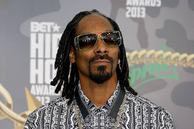 7. Snoop Dogg Nail Art Tutorial - wide 6