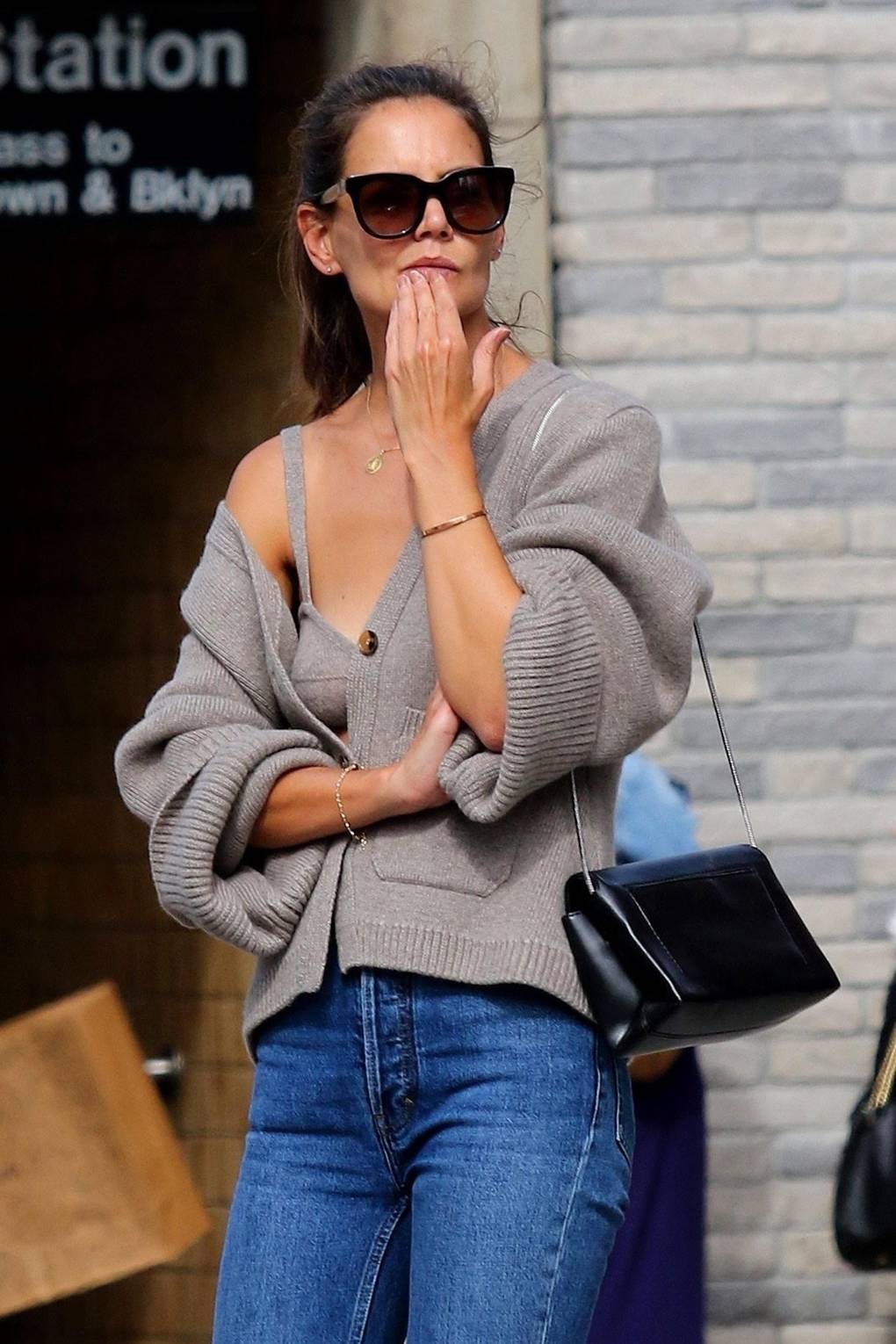 Katie Holmes Matched Her Bra And Cardigan In A New Trend Called Bra Can You Wear Bras After Nipple Piercing