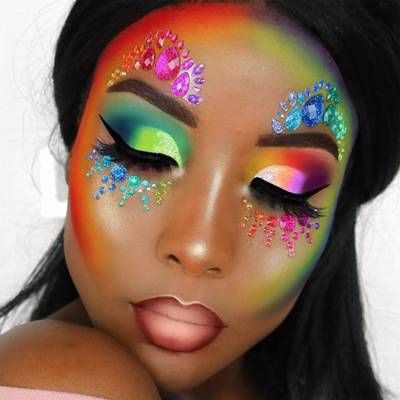 Pride Makeup Ideas 2021: Rainbow Beauty That's Bright, Loud & Proud ...