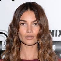 emily ratajkowski without makeup