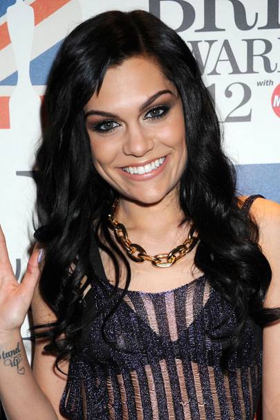 Jessie J S Hairstyle Makeup Photos Celebrity Hair Glamour Uk