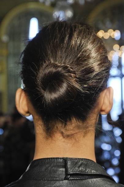 Hair Buns & Top Knot Styles – Catwalk Hairstyles | Glamour UK