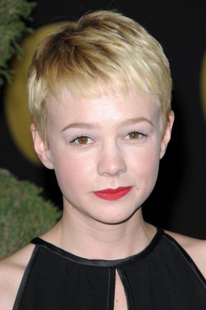 Carey Mulligan Hair Styles and Makeup Beauty Look Book | Glamour UK