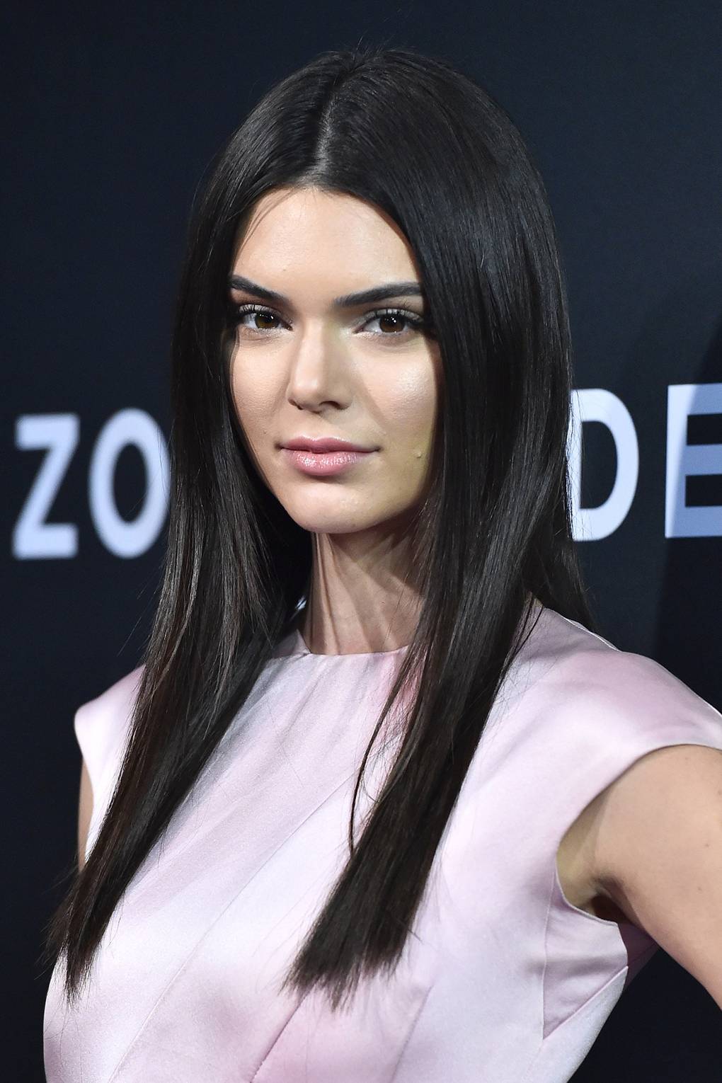Kendall Jenner's Hair And Makeup: Her Best Beauty Looks | Glamour UK