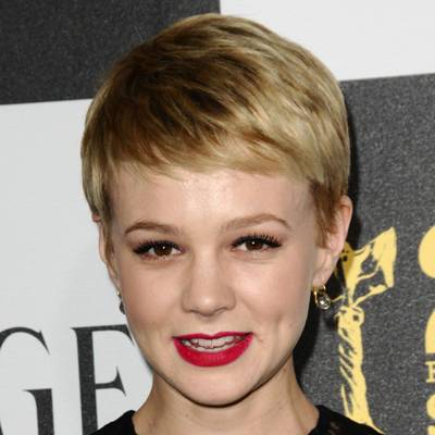 Carey Mulligan Hair Styles and Makeup Beauty Look Book | Glamour UK
