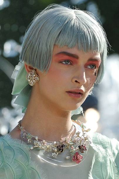 Hair Trend: Pastel Bobs At Chanel | Glamour UK
