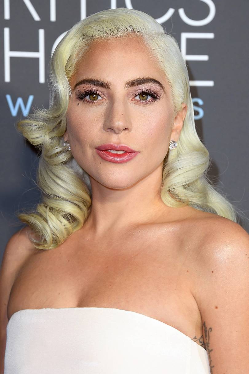 Lady Gaga, winner of the awards for Best Pop Solo 