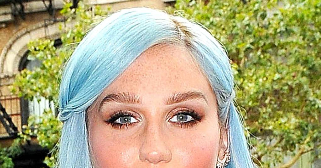 Kesha Blue Hair 2014 Rainbow Hair Post Rehab Glamour Uk