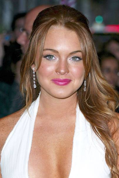 Celebrity Pictures On GLAMOURcom Lindsay Loha