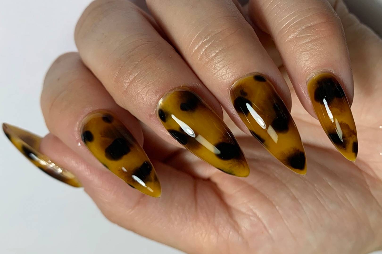 Tortoiseshell Nail Trend For Autumn Glamour Uk