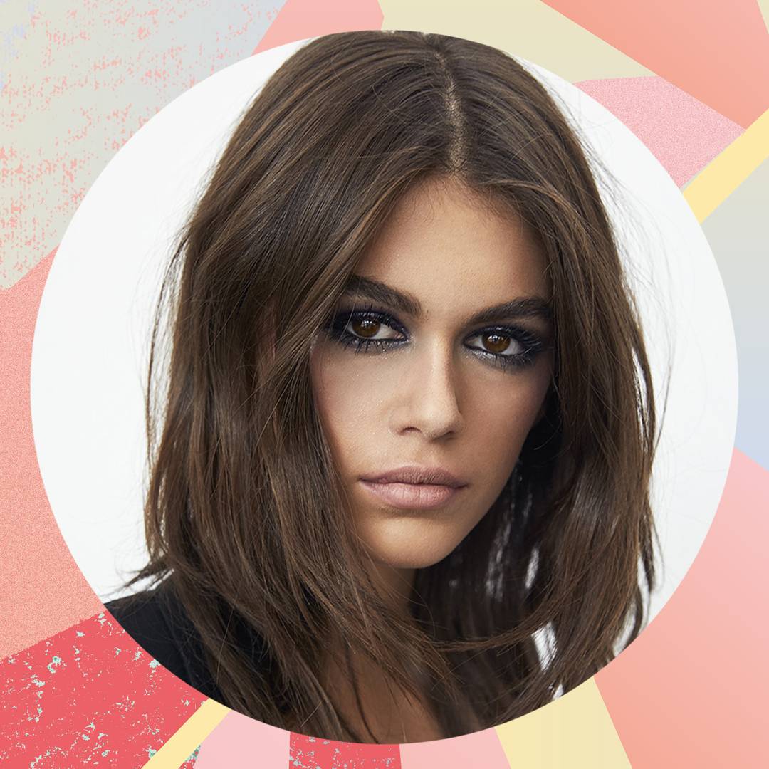 Image: Kaia Gerber just gave us a lesson in how to rock chocolate brown hair for Autumn