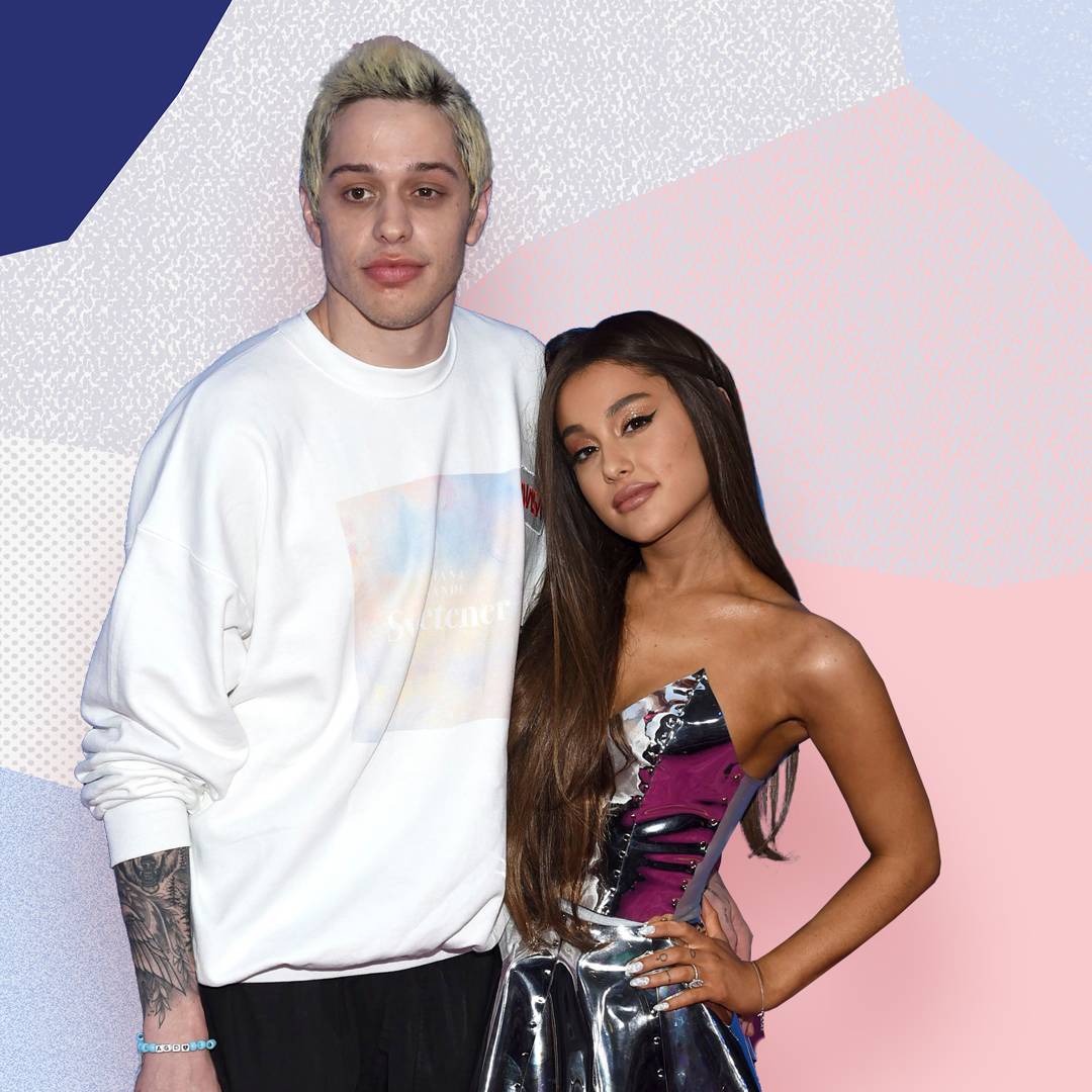 Image: Ariana Grande shows off the friendship ring that's replaced her engagement ring from Pete Davidson