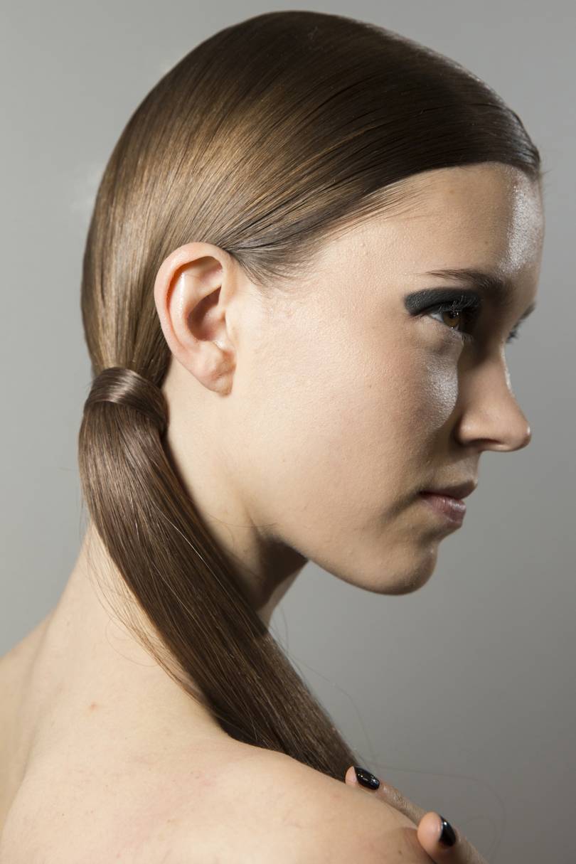 Easy Hairstyles For Medium Hair To Do At Home