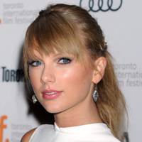 Taylor Swift Hair & Make Up Ideas – Hair Style & Beauty Pictures ...