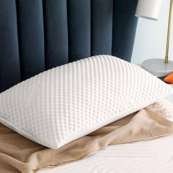 17 Best Pillows 2021 For Side Sleepers, Neck Pain & More Glamour UK