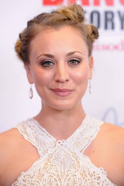 Kaley Cuoco S Beauty Hair Looks Glamour Uk