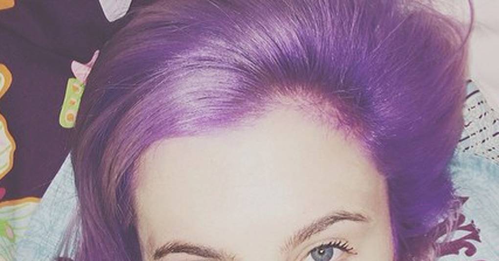 Ireland Baldwin Purple Lilac Hair Celebrities With Lilac Hair