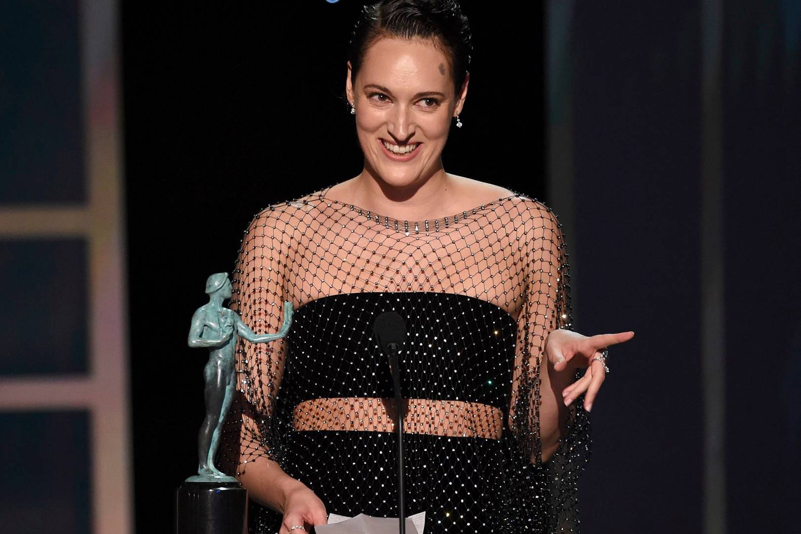 Phoebe Waller Bridge Flashes 'Drawn On' Six Pack In Naked Dress at SAG Awards 2020 | Glamour UK