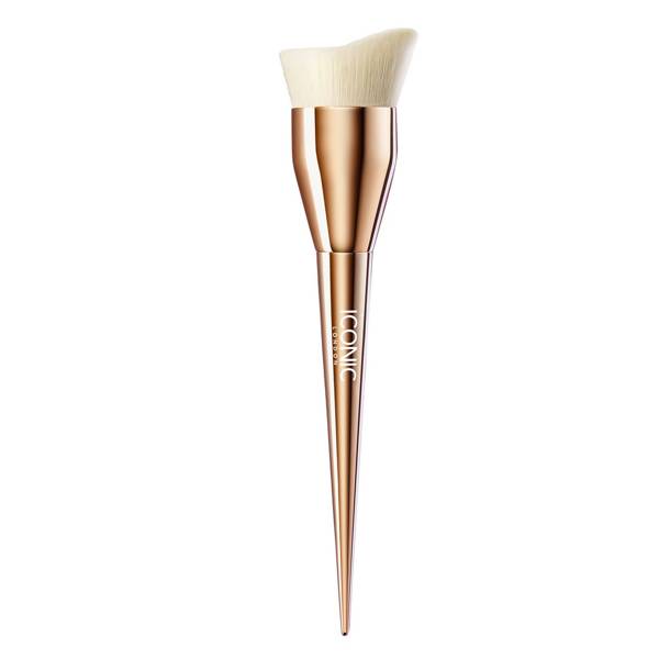 17 Best Foundation Brushes The Best Foundation Brush Glamour UK