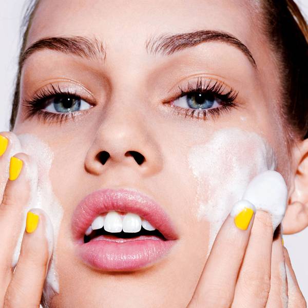 The Best Face Serums For Your 20s, 30s & 40s Glamour UK