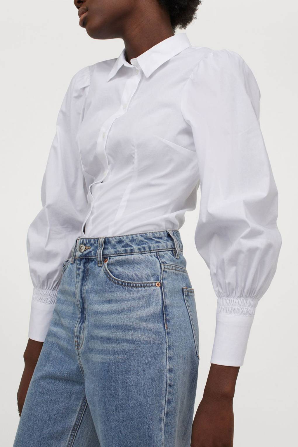 29 Best White Shirts For Women 2021: Oversized, Poplin & Fitted ...