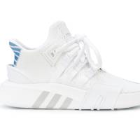 full white trainers