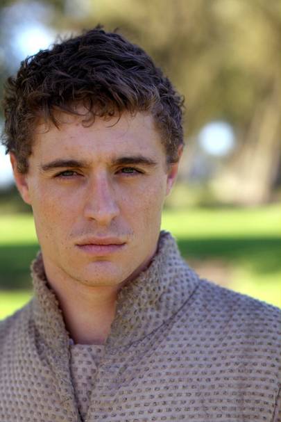 Max Irons Stops A Robbery And Is Hailed A Hero In London Glamour Uk