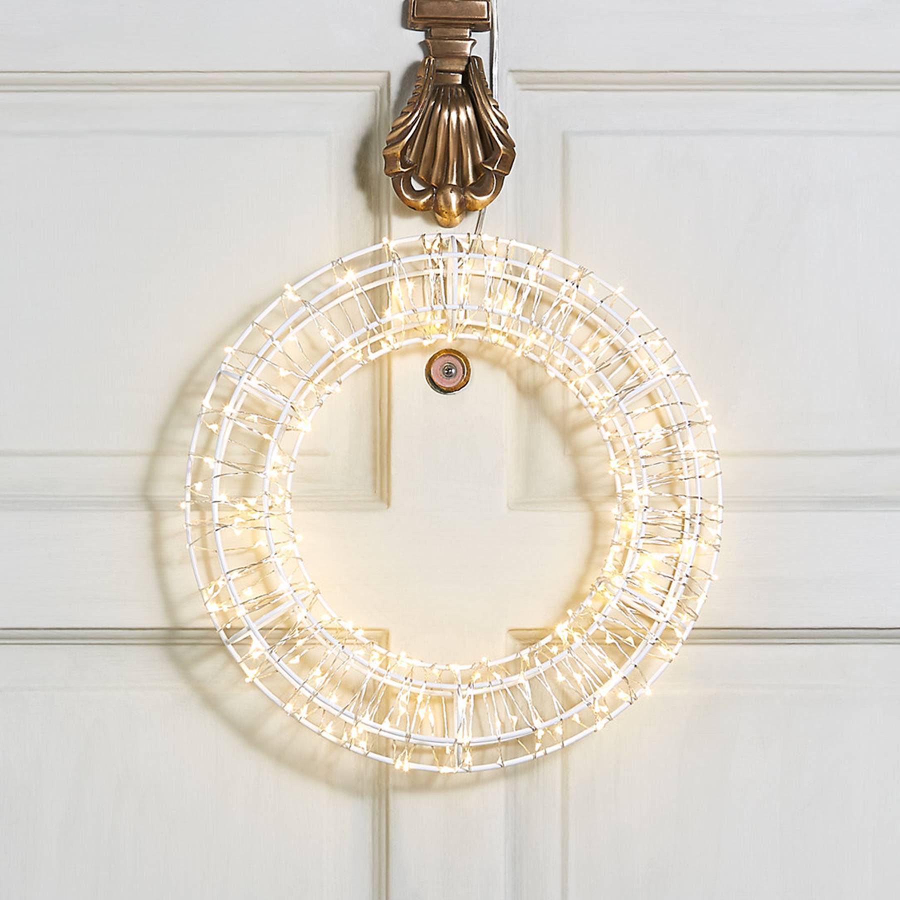 Best Christmas Wreaths for 2020 for all tastes Glamour UK