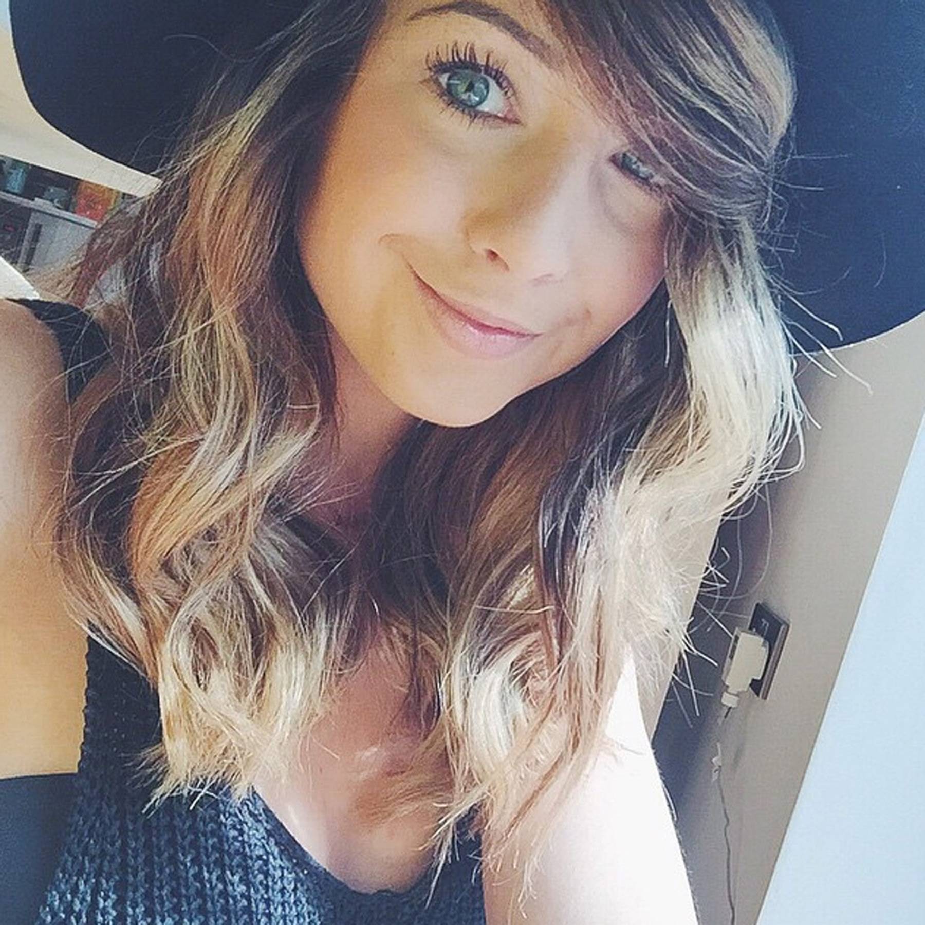 Zoella Hair Beauty Hairstyles Short Long Curly 2016