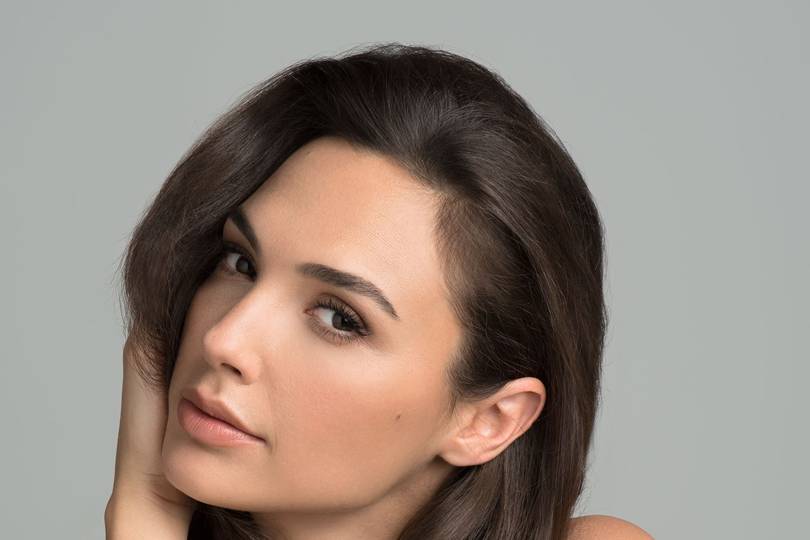 Gal Gadot Interview: Who is Gal Gadot, the new Wonder Woman? | Glamour UK