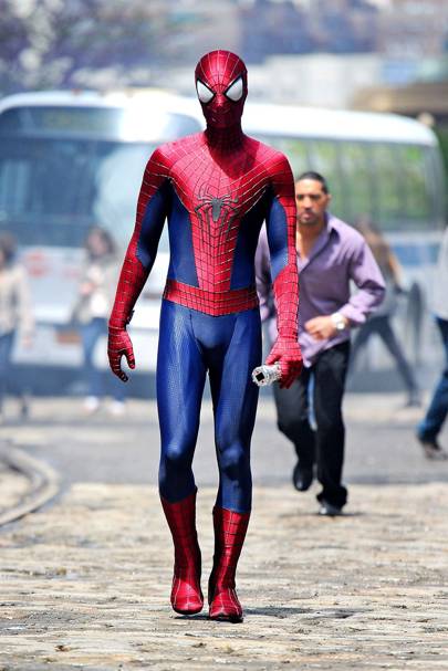 spider man andrew garfield gay