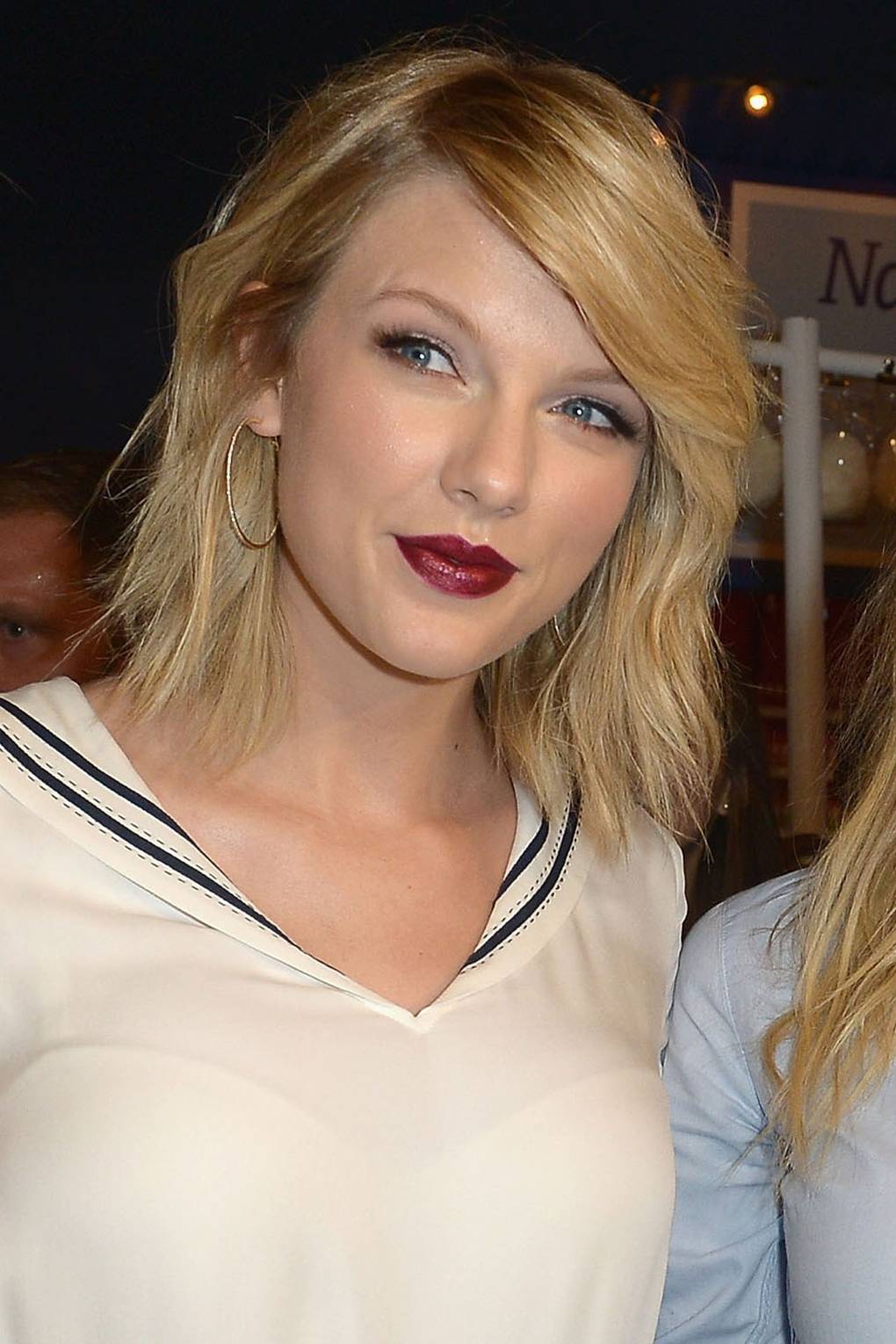 Taylor Swift Hair Make Up Ideas Hair Style Beauty Pictures