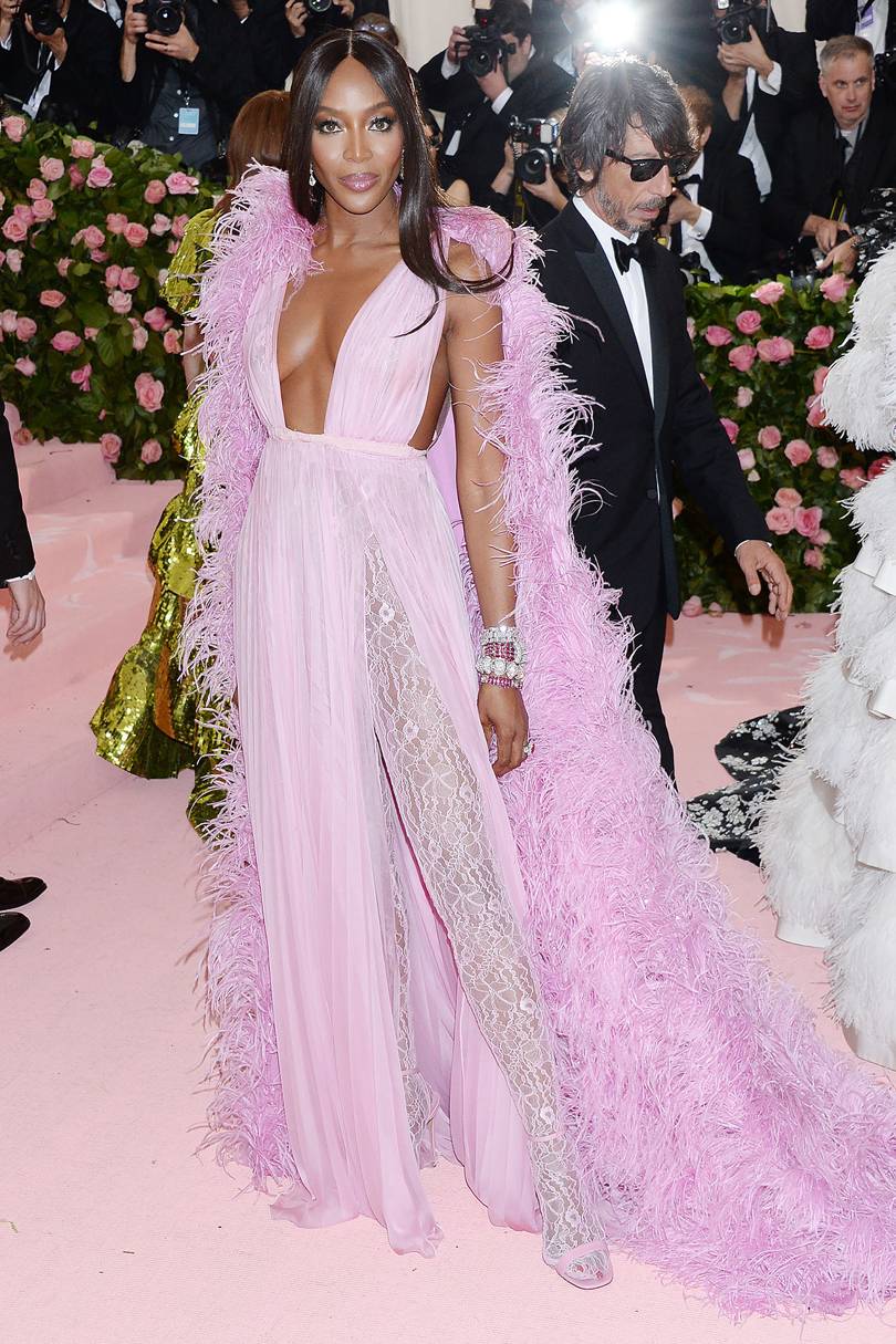 Met Gala 2019 Red Carpet Dresses - Every Outfit Worn By The Stars ...