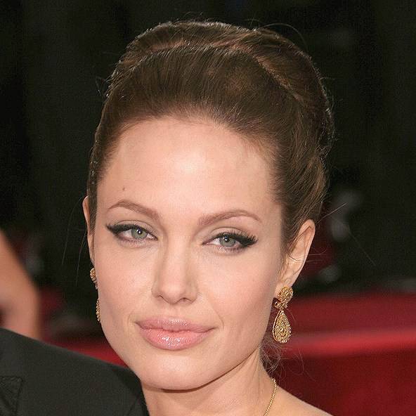 Angelina Jolie hair & makeup - celebrity beauty, changing look | Glamour UK