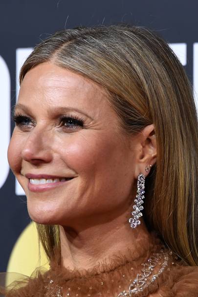 Gwyneth Paltrow Shows Her Grey Hair At The Golden Globes 2020