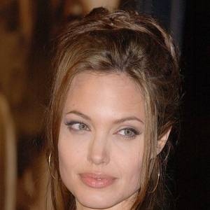 Angelina Jolie hair & makeup - celebrity beauty, changing look | Glamour UK
