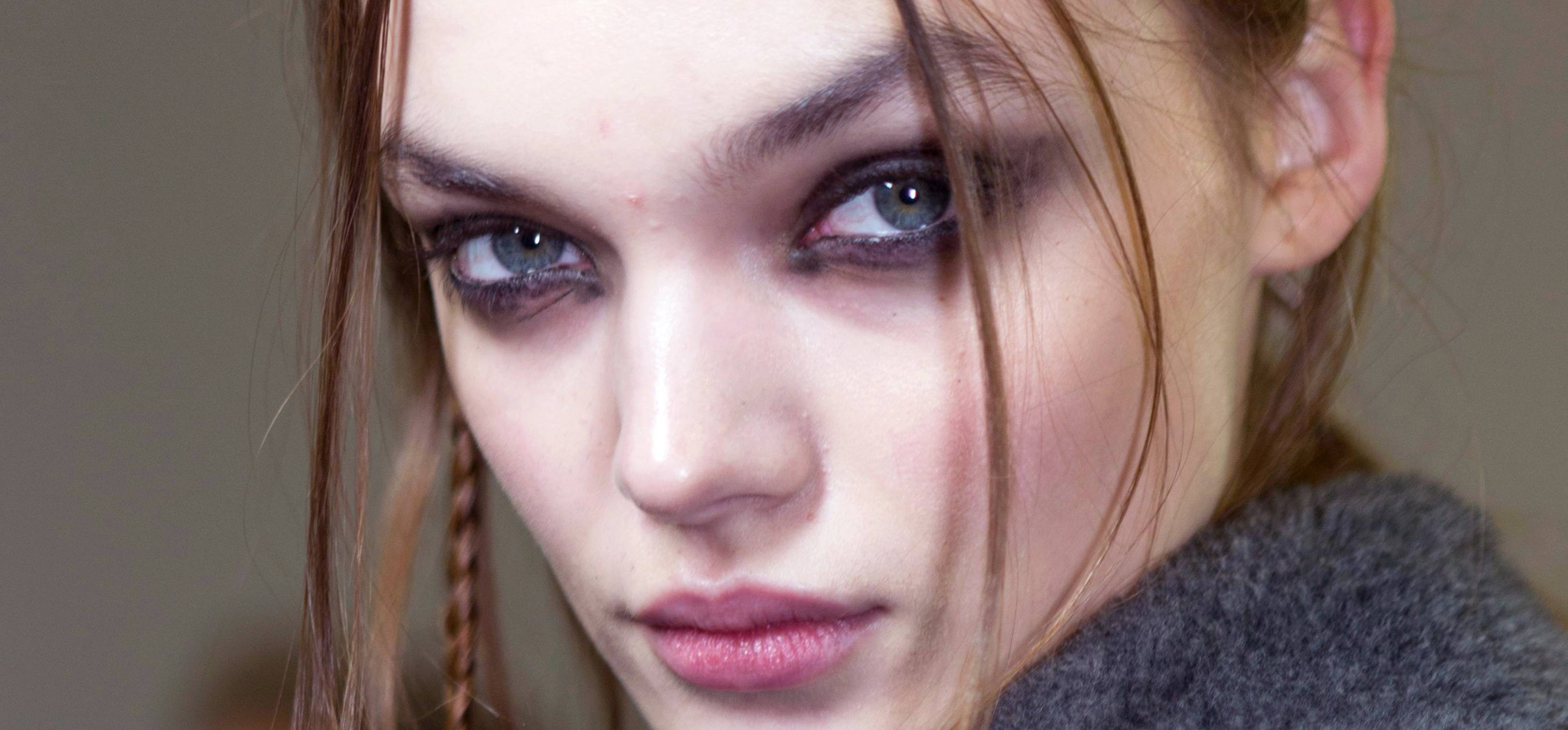 Grunge Girl Beauty Is Bigger Than Ever And We Have All The Best Inspo Glamour Uk