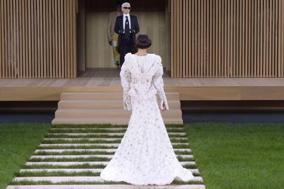 hoodie wedding dress