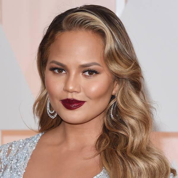 Chrissy Teigen's Best Hair & Beauty Looks | Glamour UK