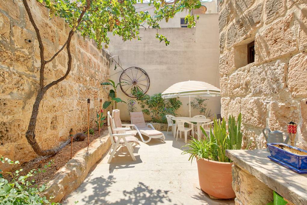 13 Malta Airbnbs To Book Now: Best Airbnbs In Malta | Glamour UK