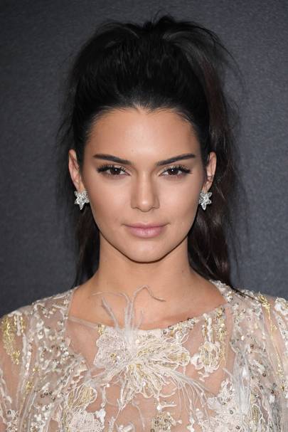 Kendall Jenners Hair And Makeup Looks Through The Years