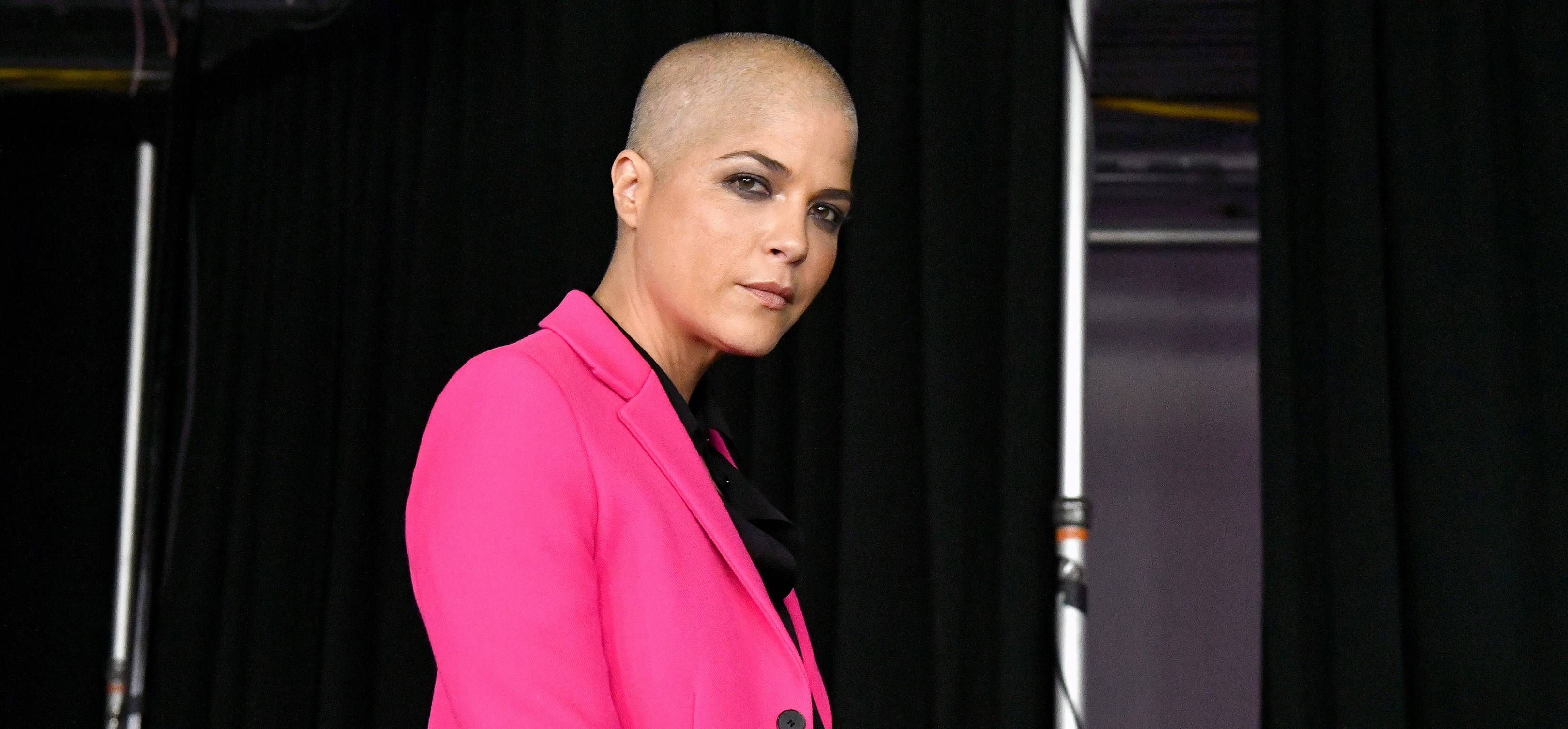 Selma Blair Shares Patchy Charcoal Post Chemo Hair On Instagram