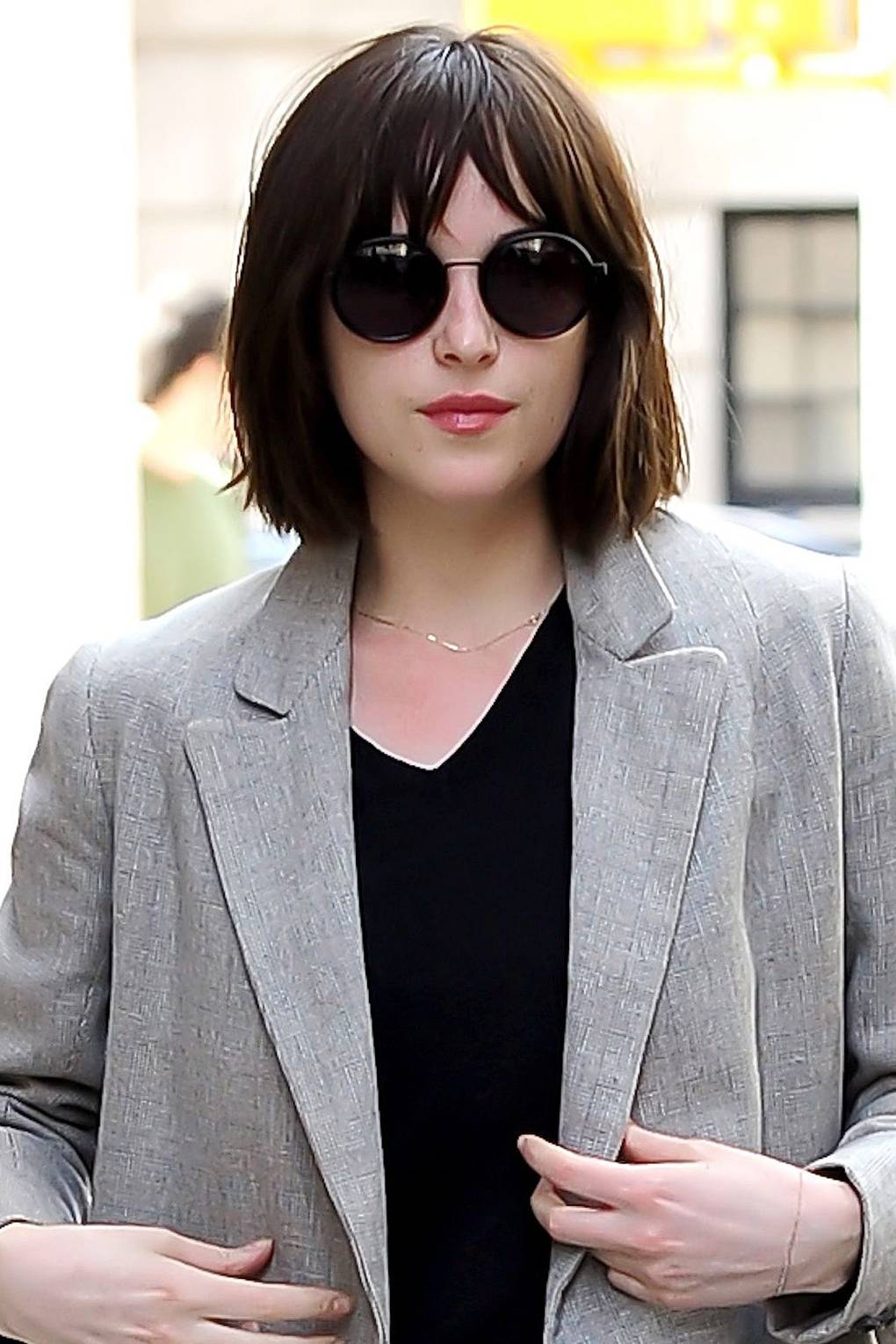 Dakota Johnson New Hair Long To Short Bob Hairstyle Glamour Uk