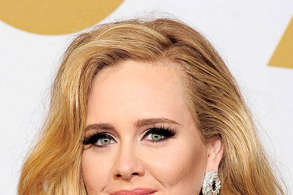 A woman chose Adele over her BFF's wedding and the internet is divided - Glamour.com