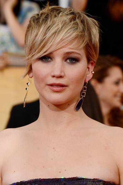 Hunger Games actress Jennifer Lawrence fits in well with boyfriend ...