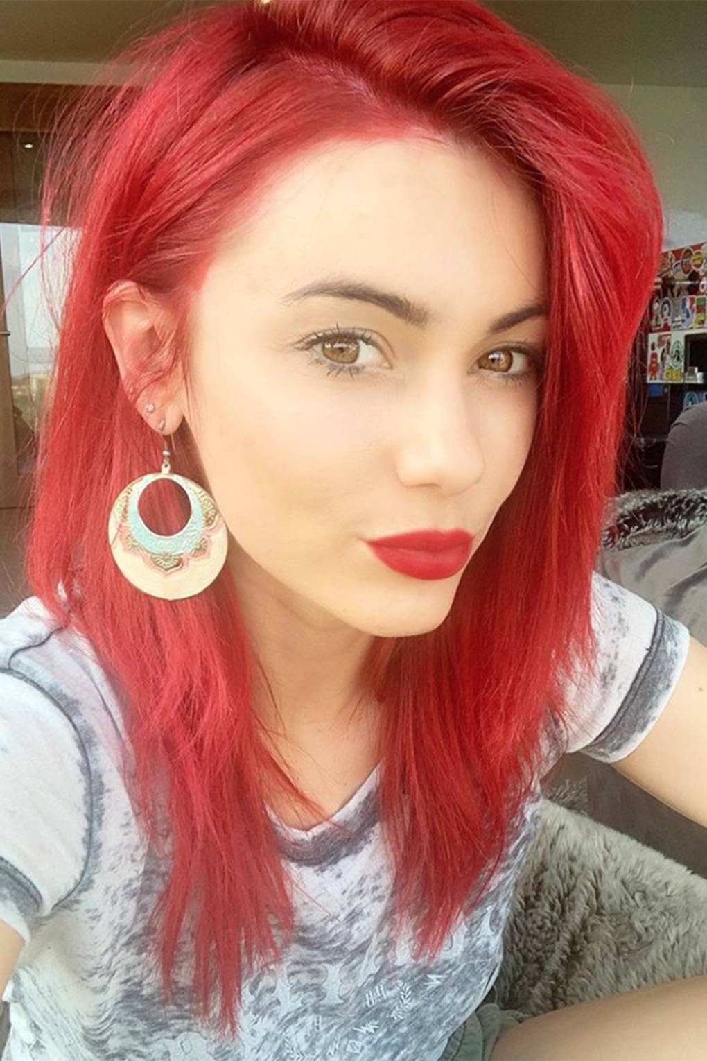 Cherry Red Hair Is Taking Off And Here S How To Wear It Glamour Uk